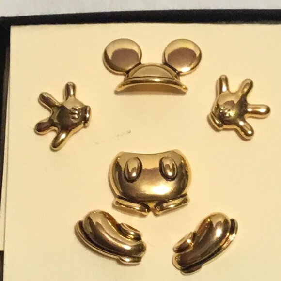 VINTAGE DISNEY EXCLUSIVE MICKEY MOUSE GOLD TONE 6-PIECE SCATTER PIN SET W/ BOX - Picture 3 of 5